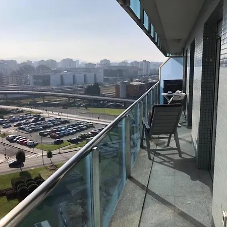 Apartment Playa, Terraza, Vistas Al Mar, Garaje, Estacion Ave A 5 Min Andando