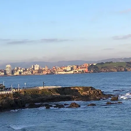 Playa, Terraza, Vistas Al Mar, Garaje, Estacion Ave A 5 Min Andando Apartment Gijon