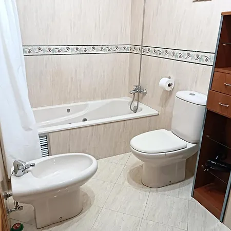 Apartment Playa, Terraza, Vistas Al Mar, Garaje, Estacion Ave A 5 Min Andando Gijon